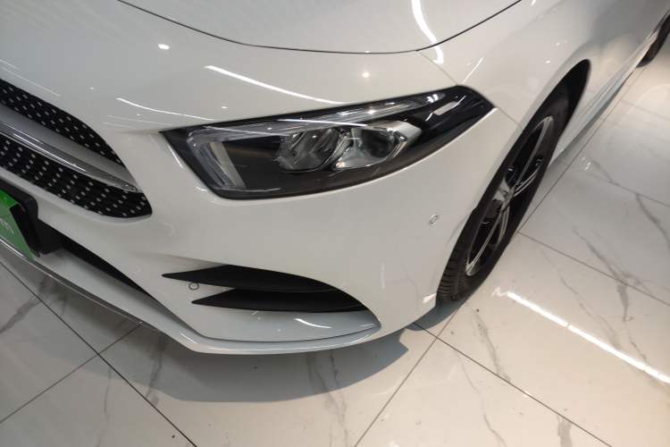 Used Mercedes-Benz A-Class 2022 Revised Version A 200 L Sport Sedan Fashionable Style