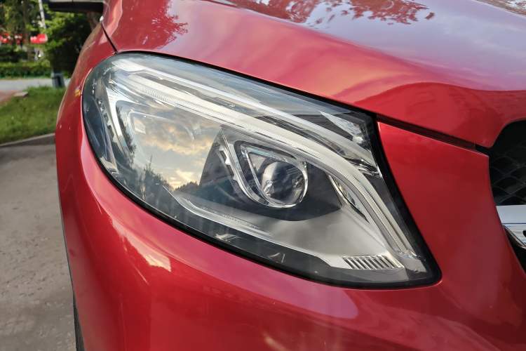 Used Mercedes-Benz GLE Coupe 2015 GLE 320 4MATIC Coupe SUV
