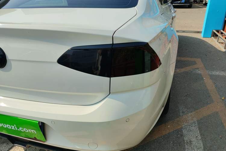 Used Volkswagen Lamando 2017 280TSI DSG Comfort Edition
