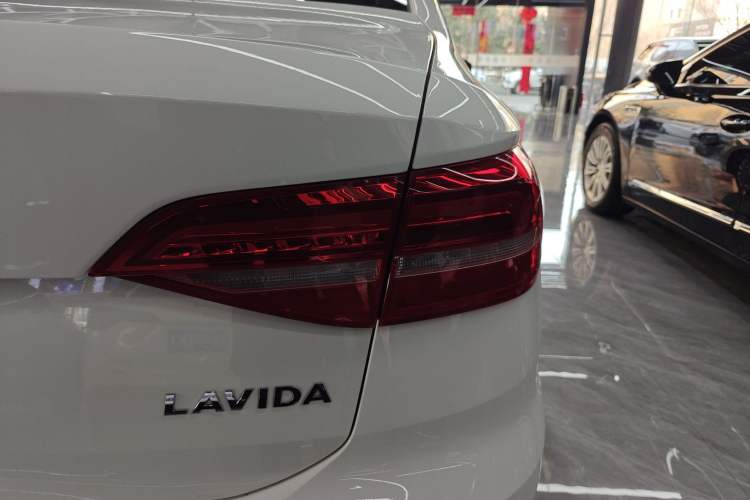 Used Volkswagen Lavida 2019 Lavida Start 1.5L Automatic Trendy Version China VI Standard