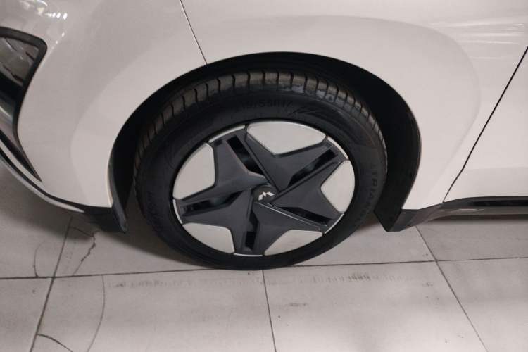 Used Wuling E5 2024 410 km Standard Version
