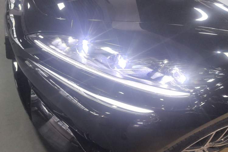 Used Denza Z9 2024 1100 km Four-Wheel Drive Max Version