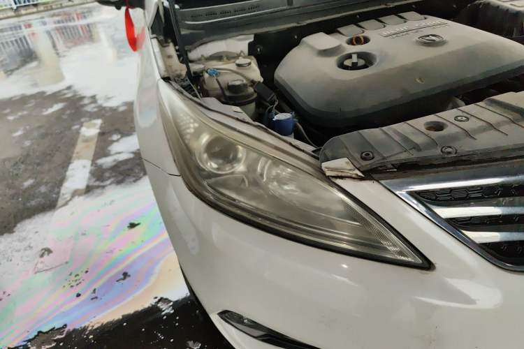 Used CHANGAN Eado 2015 1.6L Manual Luxury Model China IV Standard Right Front Headlight