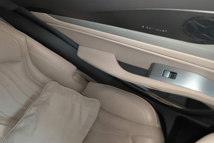 Used Denza N7 2023 Long-Range Performance Max Edition