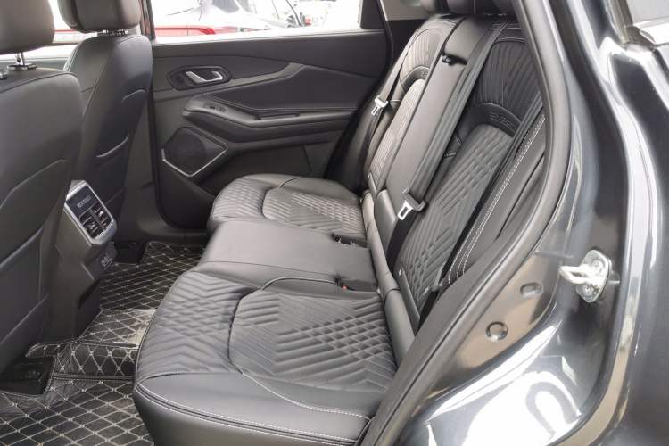 Used EXEED Lingyun 2023 400T Two-Wheel Drive StarRui Pro Edition