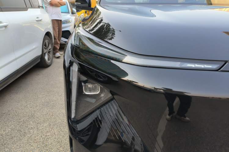 Used Geely Galaxy L7 2023 1.5T 115 km Starship Right Front Headlight