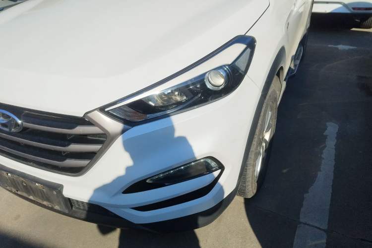 Used Hyundai Tucson 2015 1.6T Dual-Clutch Two-Wheel-Drive Smart Model
