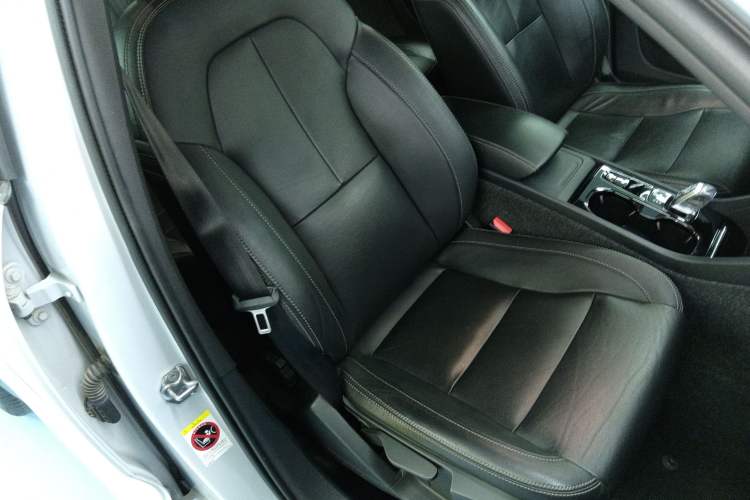 Used Volvo XC40 2021 T4 Four-Wheel Drive Smart Luxury Edition