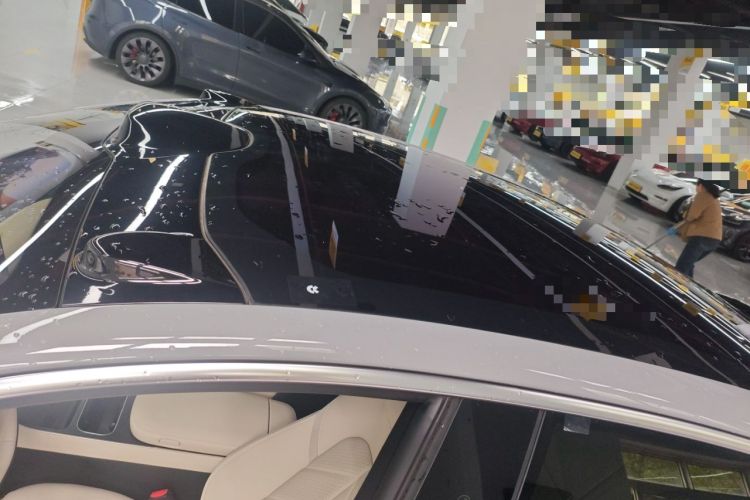 Used Nio ET5 2025 75 kWh Roof