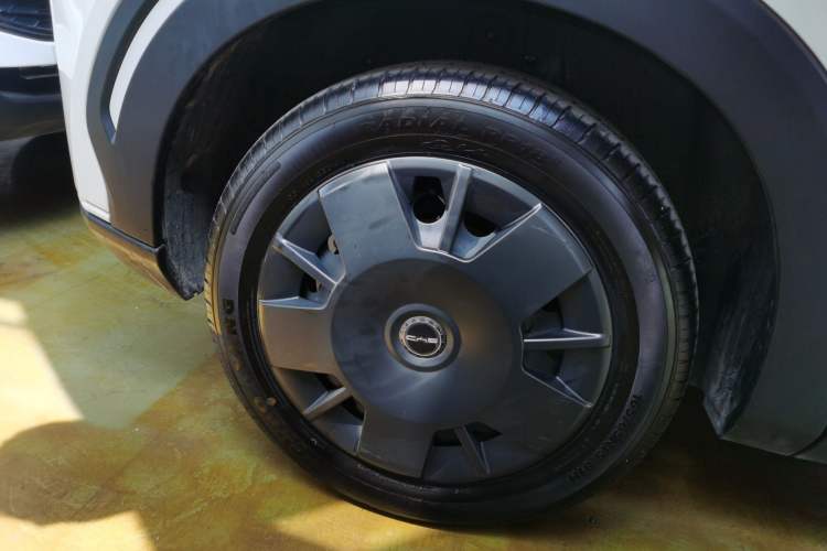 Used BYD Seagull 2024 Honor Edition 305km Dynamic Version Right Rear Wheel Hub