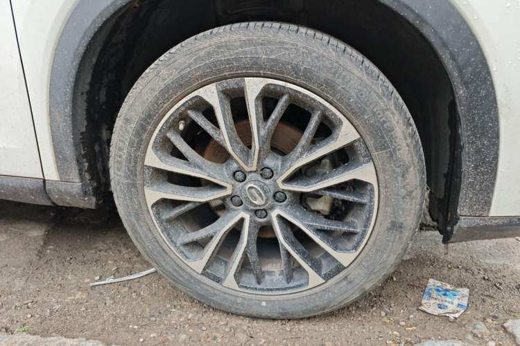 Used GAC Trumpchi GS4 PLUS 2021 270T Automatic Star Edition Right Front Wheel Hub