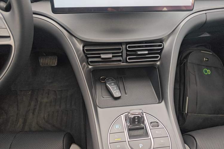 Used BYD Sealion 05 DM-i 2025 DM-i 115KM Flagship Model
