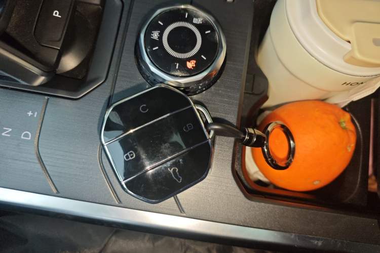 Used JETOUR Traveler 2025 1.5TD DCT Two-Wheel Drive Exploration+
