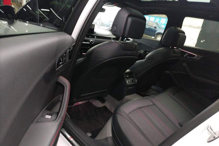 Used Audi A4L 2025 2 Million Units Enjoyment Version 40 TFSI Luxury Dynamic Edition