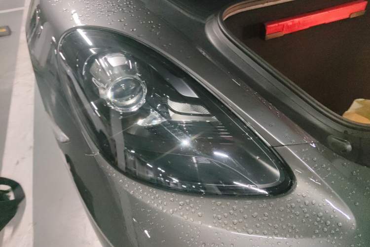 Used Porsche 718 2018 Boxster 2.0T Right Front Headlight