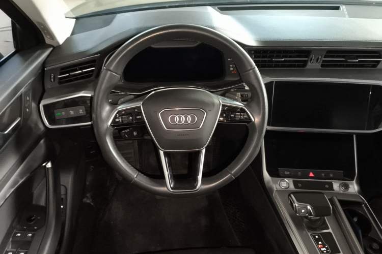Used Audi A6L 2020 40 TFSI Luxury Prestige Edition Steering Wheel