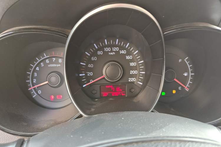 Used Kia K2 2015 Sedan 1.4L Manual Transmission GL
