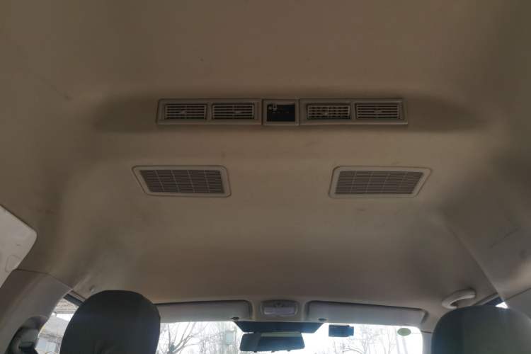 Used Foton Scenic G7 2020 2.4L Commercial Version Long Wheelbase High-Roof 10-Seater Bus China VI Emission Standard 4K22D4M Headliner