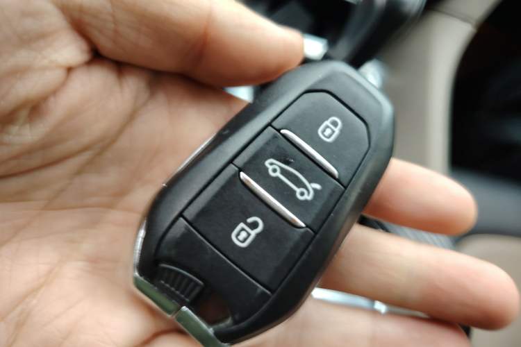 Used DS 6 2014 1.6T Elegant Version THP160