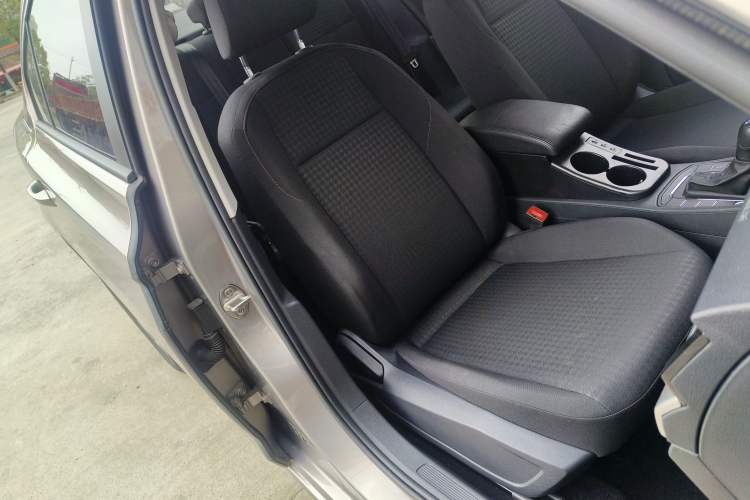 Used Volkswagen Bora 2019 Revised Version 1.5L Automatic Fashionable Style China VI