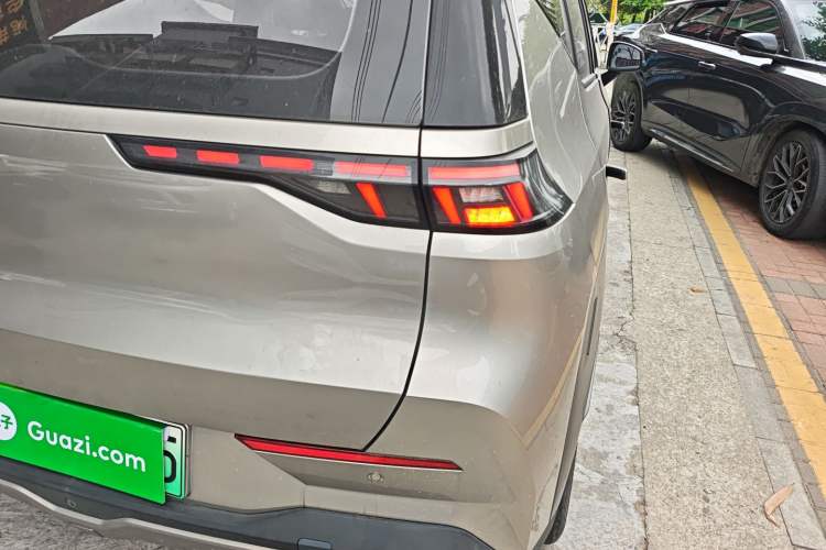 Used AION Y 2022 70 Enjoyment Edition Lithium Iron Phosphate Exterior 3