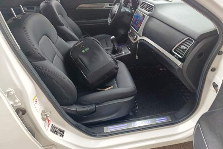 Used Haval H6 Coupe 2016 Blue Label 1.5T Manual Two-Wheel Drive Elite Model