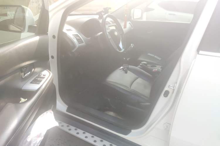 Used BYD S6 2013 Platinum Edition 2.0L Manual Luxury Model