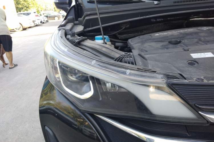 Used GAC Trumpchi M6 2019 270T DCT Luxury Edition (6-seater) China VI
