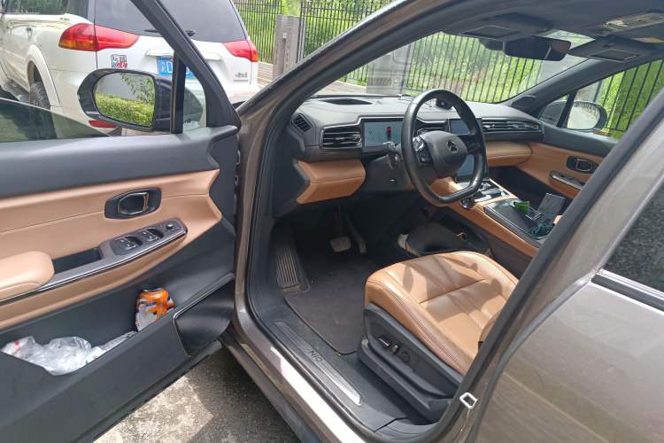 Used Nio ES8 2020 415 km Range 7-Seater Version
