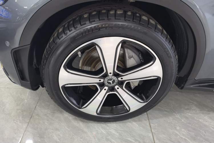 Used Mercedes-Benz GLC 2020 Facelifted GLC 300 L 4MATIC Luxury Edition