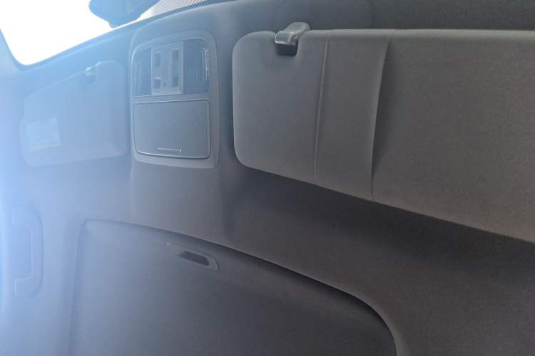 Used Honda CR-V 2013 2.4L four-wheel drive luxury version