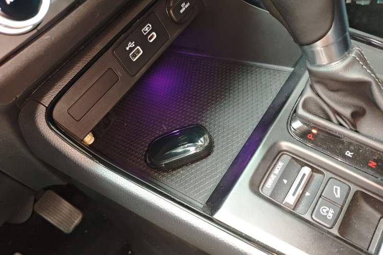 Used Honda Breeze 2023 240TURBO Two-Wheel-Drive Luxury Edition 5 Seats Vehicle Key