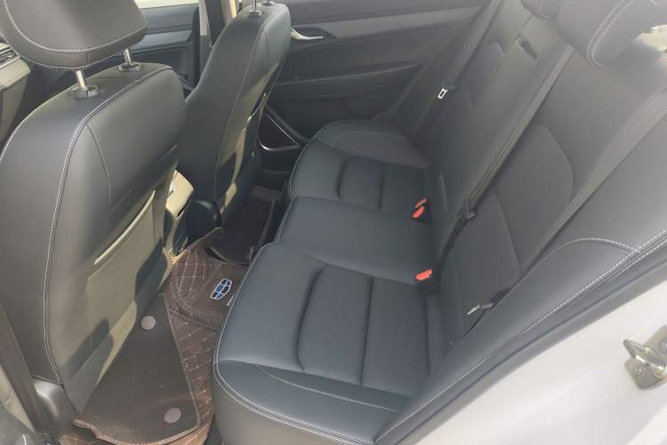 Used Geely Auto Emgrand 2021 UP 1.5L Manual Luxury Model