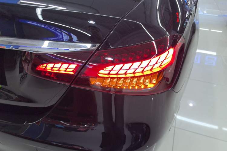 Used Mercedes-Benz E-Class 2023 E 300 L Sporty and Stylish Model
