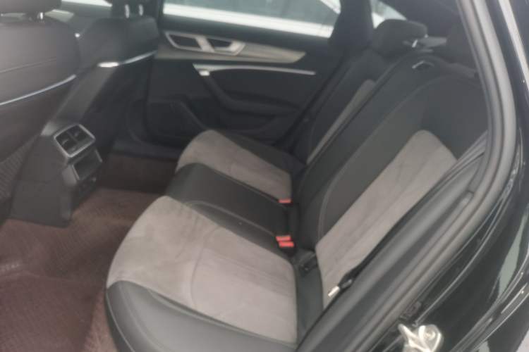 Used Audi A6L 2023 Revised 40 TFSI Luxury Dynamic Edition
