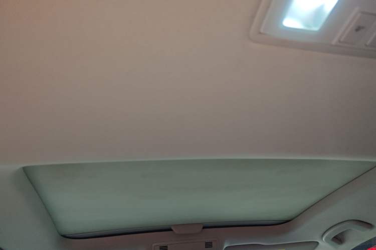 Used Volkswagen Golf 2018 230TSI Manual Comfort Version
