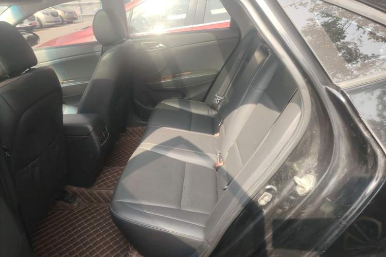 Used Hyundai Mistra 2014 1.8L Automatic Deluxe DLX Model Left Rear Seat