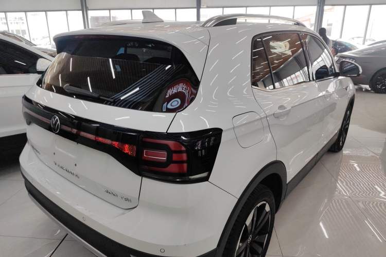 Used Volkswagen Tacqua 2023 200TSI DSG Joy-Connect Edition Rear Right 45 Deg