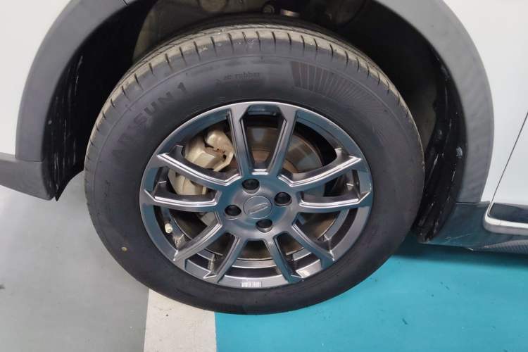 Used Geely Auto Vision X3 2021 PRO 1.5L Manual Elite Model
