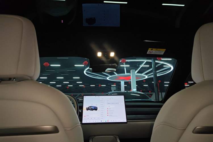 Used ONVO L60 2024 60 kWh All-Wheel Drive