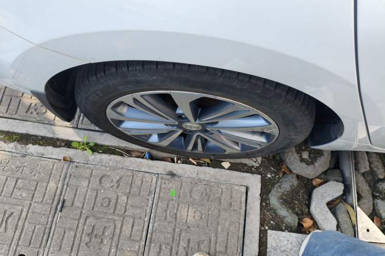 Used Changan Raeton CC 2018 1.5T Automatic Zhiya Model China V Standard
