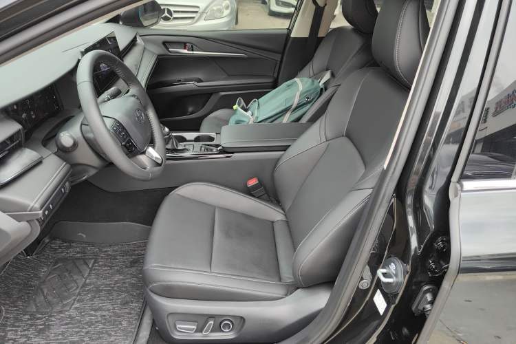 Used Toyota Camry 2024 2.0 GVP Luxury Edition