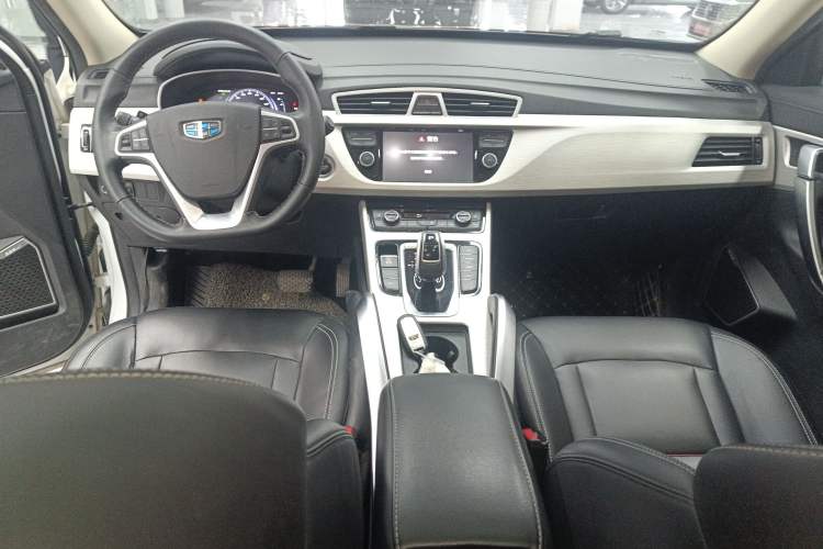 Used Geely Auto Emgrand X7 Sport 2020 1.8TD DCT Two-Wheel Drive Smart Connect 4G-Enabled Version
