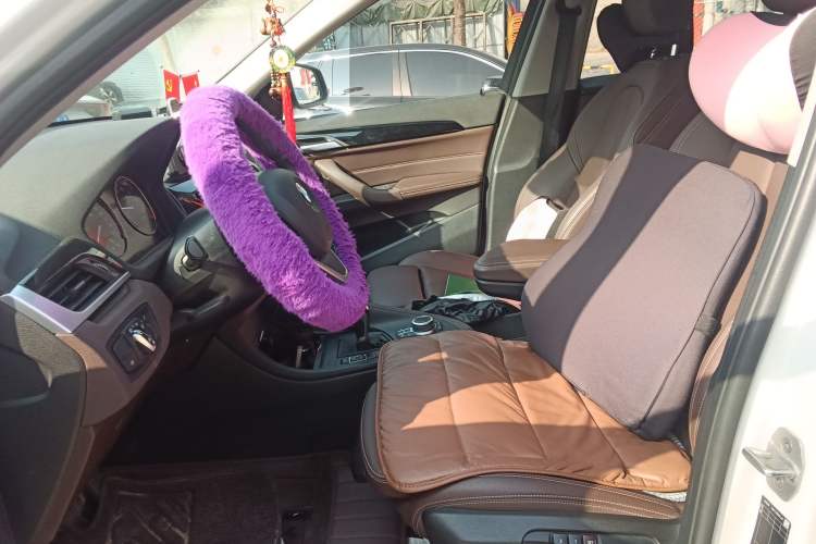 Used BMW X1 2020 sDrive25Li Leading Model
