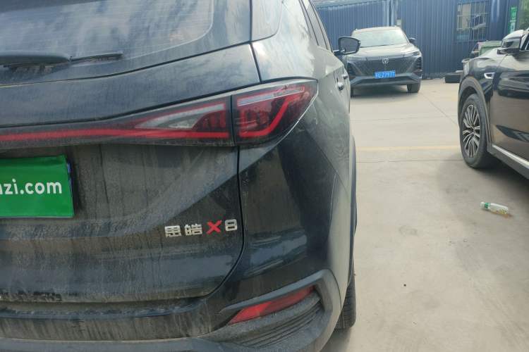 Used SOL X8 2021 300T DCT Leading Smart Connectivity Version 7 Seats Right Rear Taillight