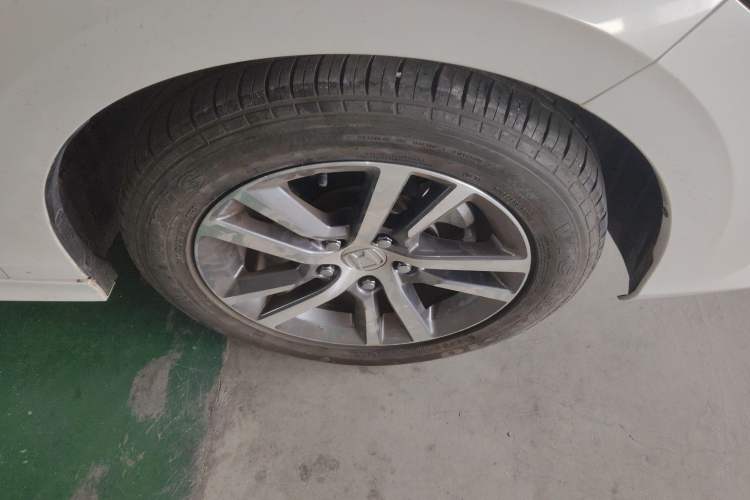 Used Honda Civic 2022 240TURBO CVT Dynamic Edition Right Front Wheel Hub