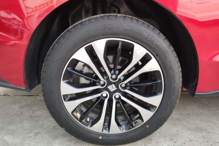 Used Baojun RC-6 2019 1.5T CVT 24-Hour Online Prestige Edition