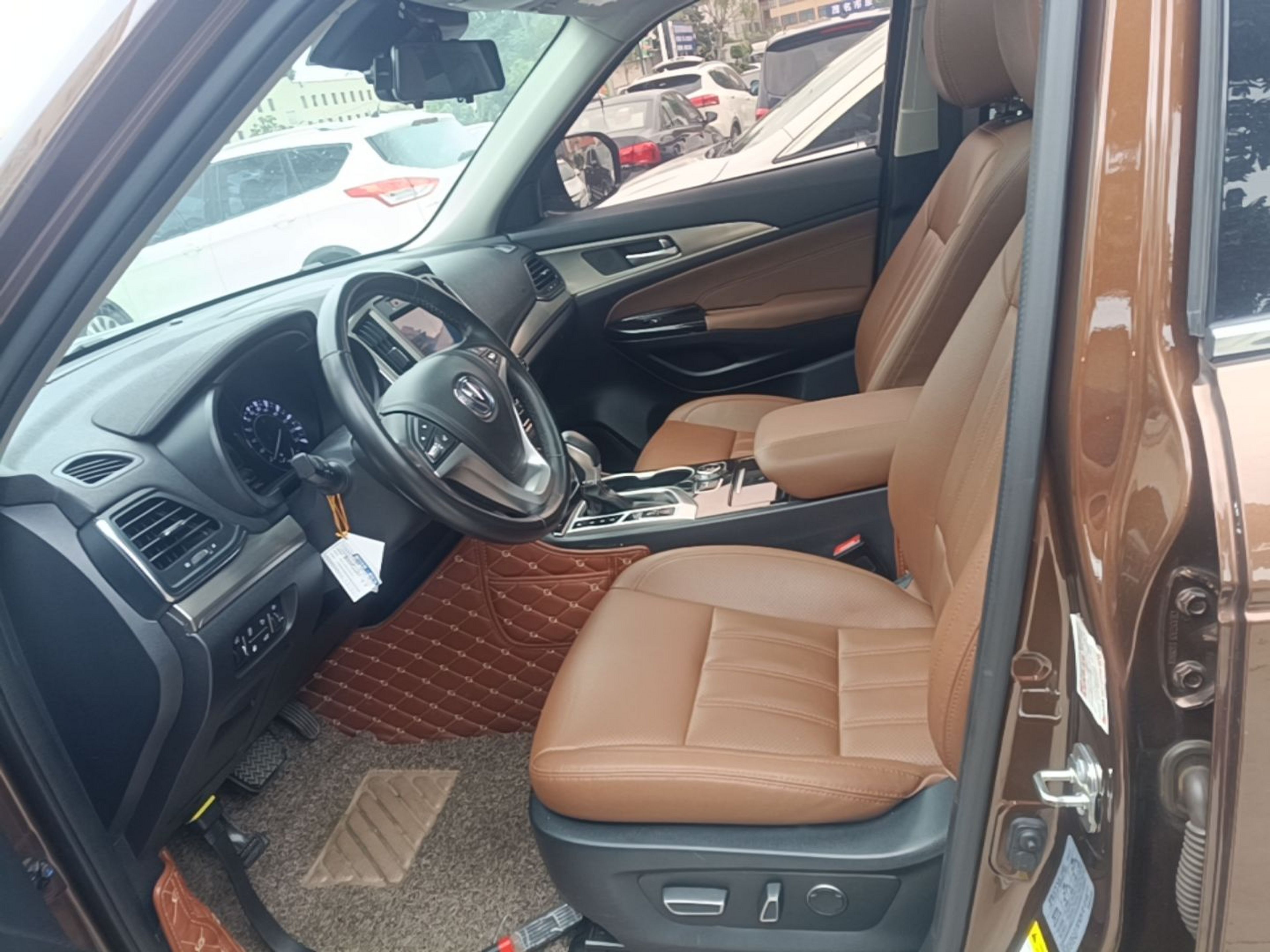 Interior delantero