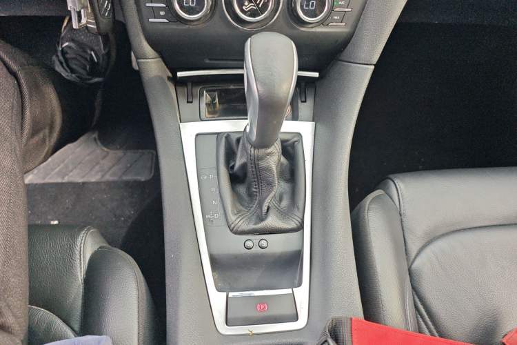 Used DS 5LS 2015 1.6T Elegant Edition THP160
