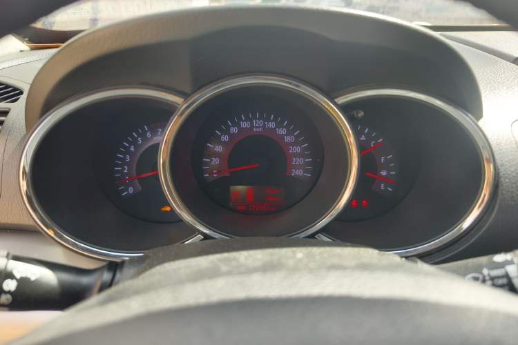 Used Kia Sorento 2012 2.4L Gasoline Supreme Edition